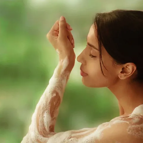 Lux Lux Body Wash Black Orchid Scent & Juniper Oil 245ml - Buy Online at Drubotara Bangladesh